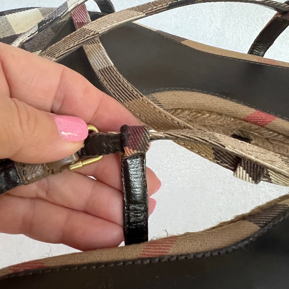 Burberry Nova Check Canvas Espadrille Sandals Criss Cross Strap Flat Sz 6 - Picture 15 of 15